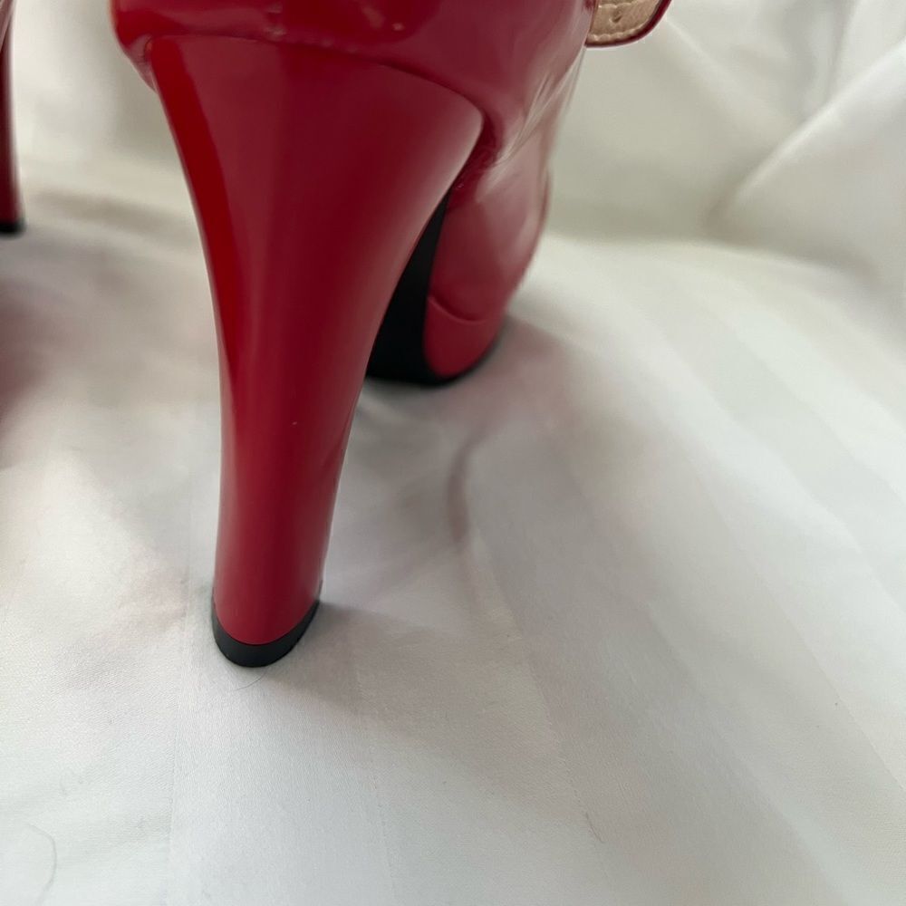 PATENT leather platform high heel pumps in red glam Streetwear NWOT - Picture 5 of 6